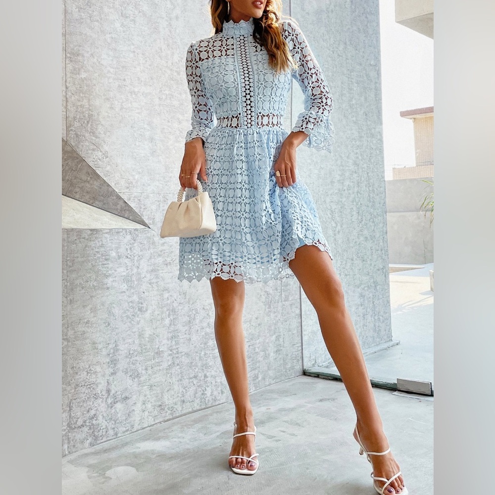 Eilly Bazar Chic Lace Long Sleeve Dress in Light Blue